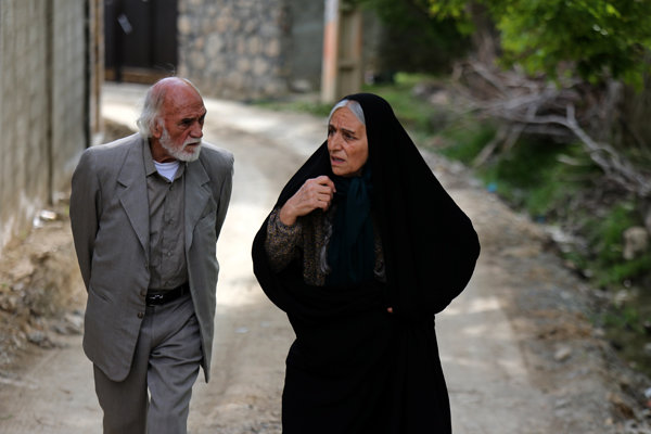 فیلم «سپرده به زمین» اقتباسی آزاد از «یوزپلنگانی که با من دویدهاند»
