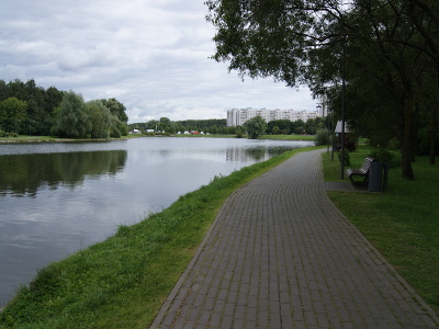 پرونده:Sample-city-park-400x300.jpg