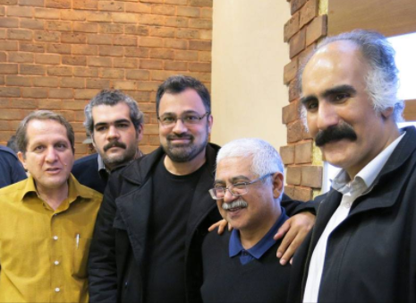 پرونده:زرویی۵.png