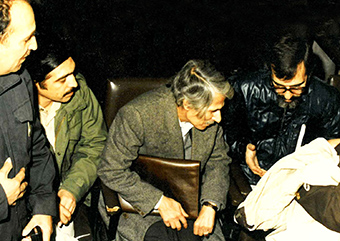 مهرداد اوستا، موسوی گرمارودی و...، شب شعر انجمن سخن کاشان،۱۳۶۵
