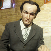 بیقاب هیچ