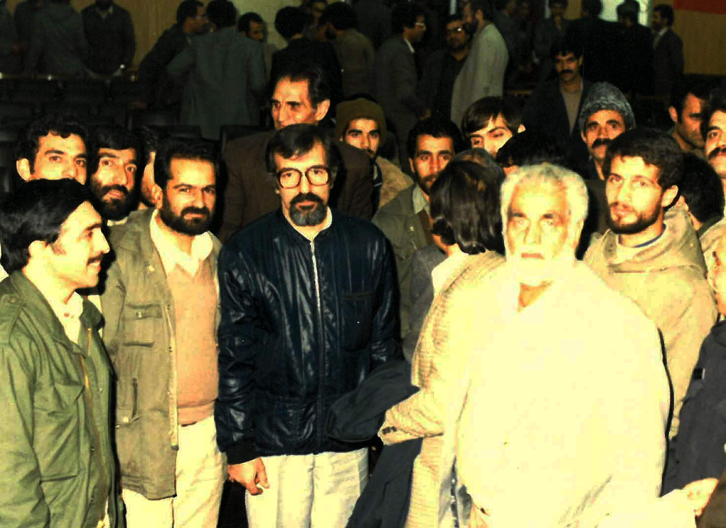 تصویر بندانگشتی از نسخهٔ مورخ ۳۱ خرداد ۱۳۹۸، ساعت ۱۰:۱۰