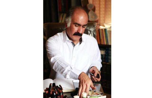 پرونده:زرویی.jpg